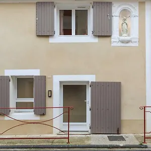 https://petite-maison-du-ventoux.fr-provencehotel.com