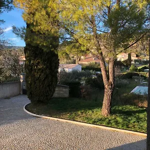 https://la-bastide-du-gineste-poppys.fr-provencehotel.com
